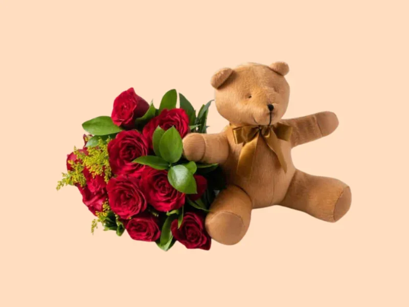 12 Rosas + Pelúcia Pequeno